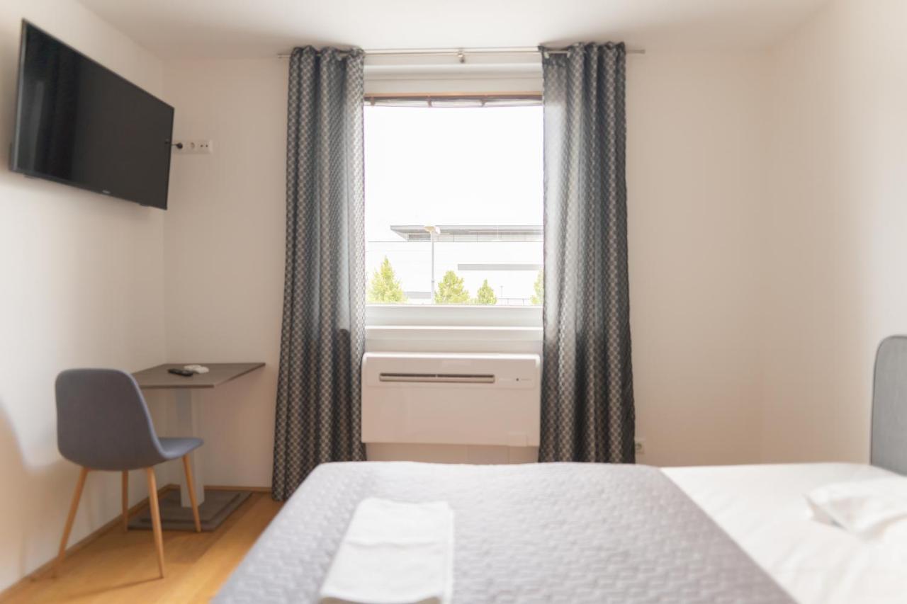 Hotel Triester Wiedeń Zewnętrze zdjęcie